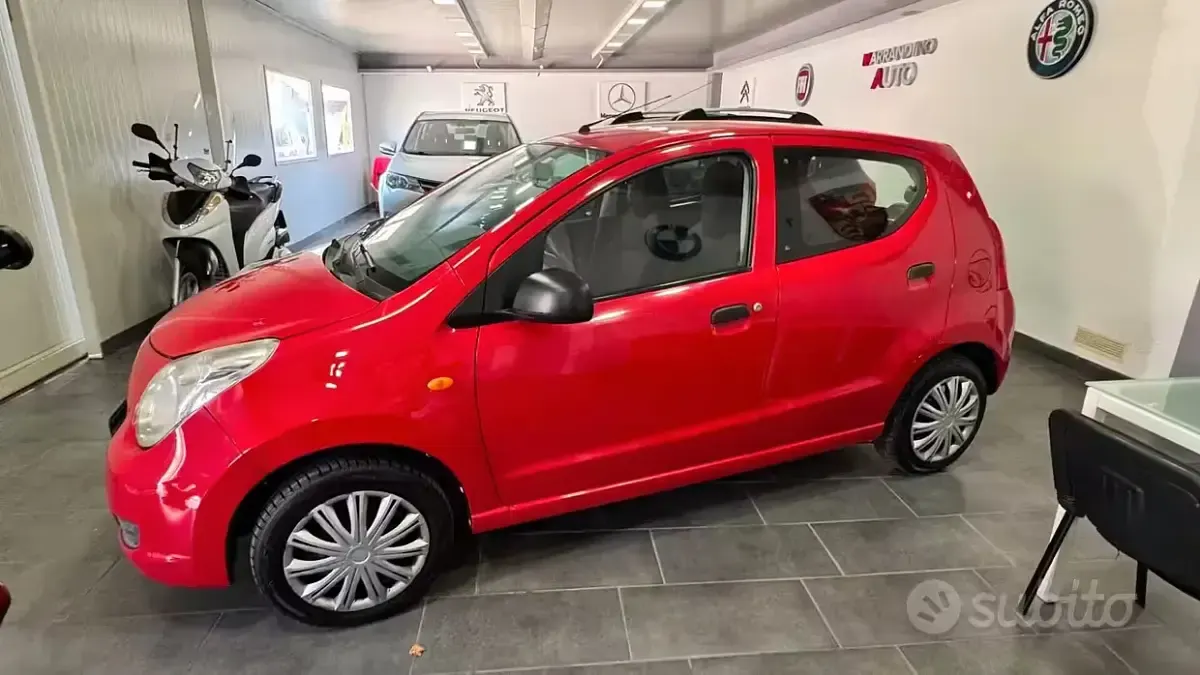 Usata Suzuki Alto GLX 68 CV (50 kW) 2013 Rosso Utilitaria