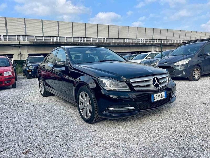 Occasion Mercedes C200 Avantgarde 136 ch (100 kW) 2013 Noir Berline