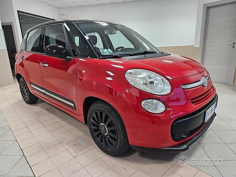 Usata Fiat 500L Lounge 85 CV (62 kW) 2013 Rosso Monovolume
