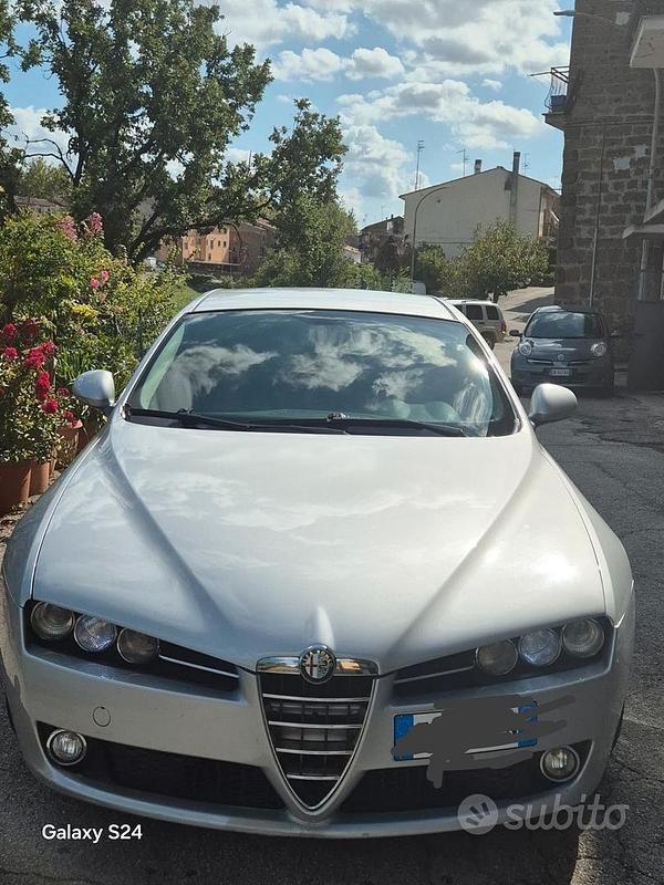 Usata Alfa Romeo 159 150 CV (110 kW) 2011 Grigio Berlina