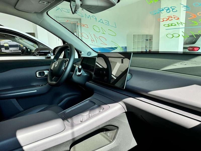 Nuova Leapmotor C10 114 kW (156 CV) 2025 Grigio SUV