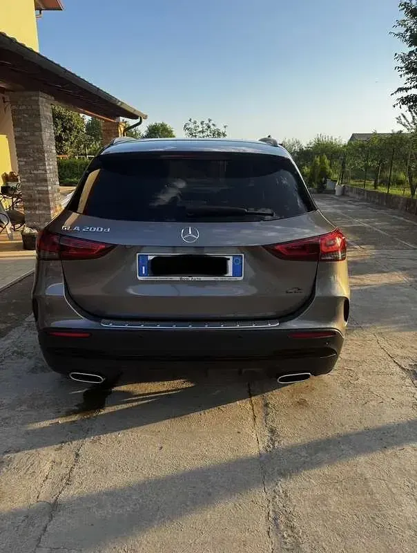 Usata Mercedes GLA200 Premium 150 CV (110 kW) 2020 SUV