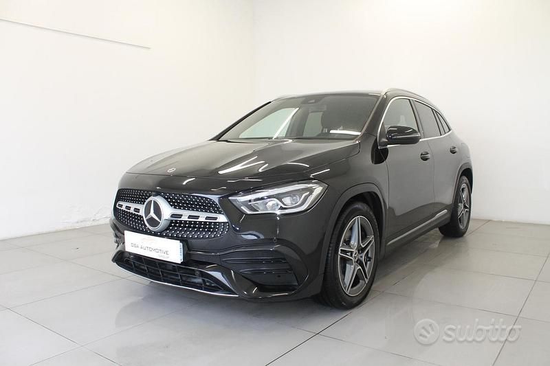 Usata Mercedes GLA200 AMG 149 CV (109 kW) 2022 Nero SUV