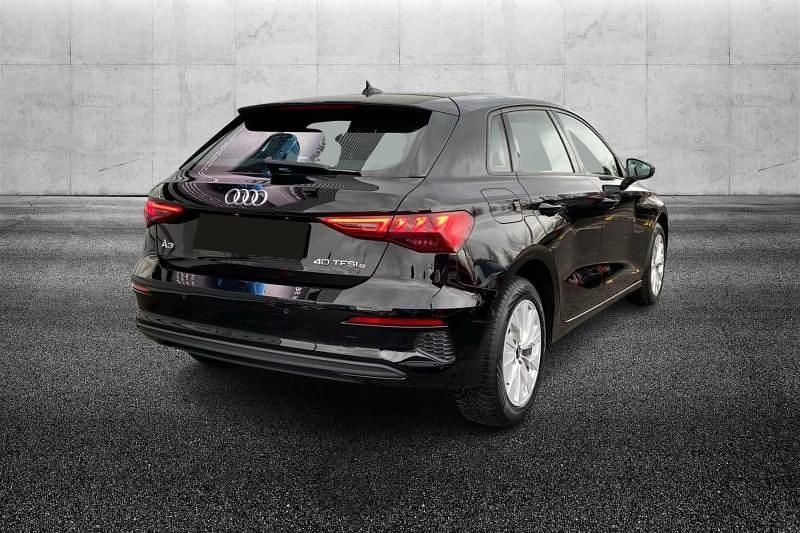 Usata Audi A3 e-tron Design 204 CV (150 kW) 2023 Nero metallizzato Utilitaria