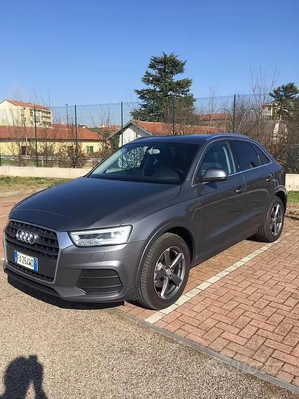 Usata Audi Q3 150 CV (110 kW) 2015 Grigio SUV