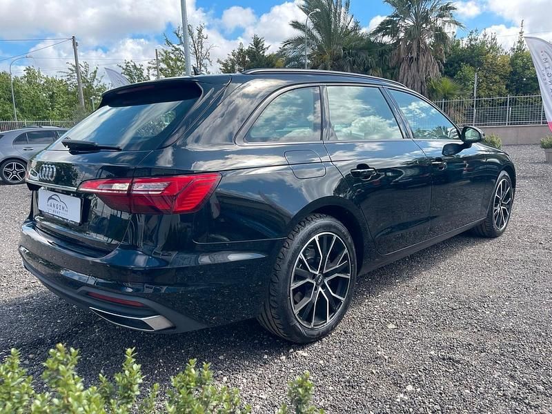 Usata Audi A4 190 CV (139 kW) 2020 Nero Station wagon