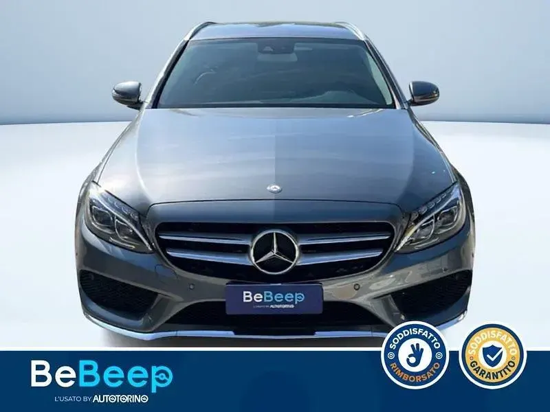 Usata Mercedes 220 Premium 170 CV (125 kW) 2017 Grigio metallizzato Station wagon