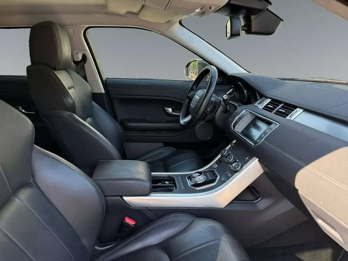 Usata Land Rover Range Rover evoque SE 150 CV (110 kW) 2016 Fuji white SUV