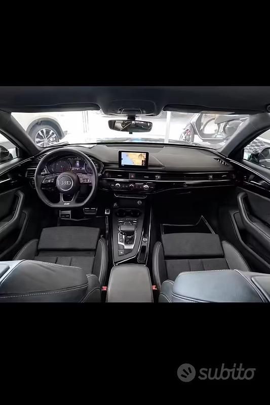 Usata Audi A4 Black Edition 190 CV (139 kW) 2016 Nero Station wagon
