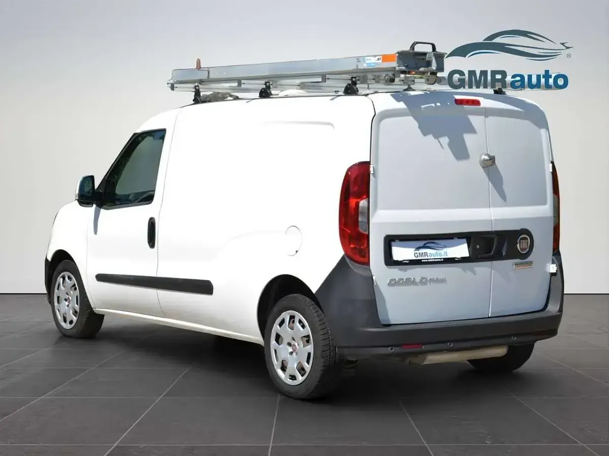 Usata Fiat Doblò Active 103 CV (75 kW) 2018 Nero Monovolume
