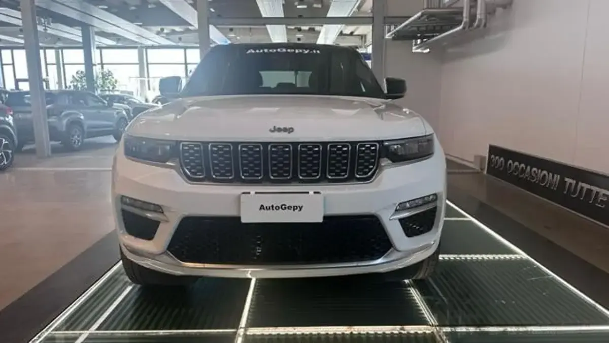 Nuova Jeep Grand Cherokee Summit 272 CV (200 kW) 2025 Bianco SUV