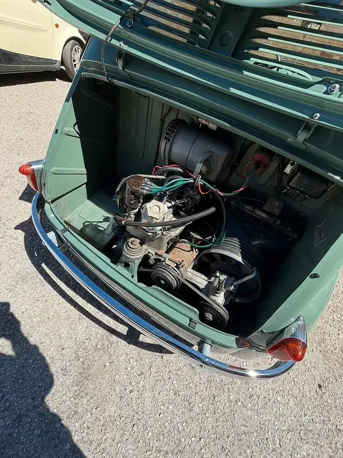 Usata Fiat 600 1950 Verde Utilitaria