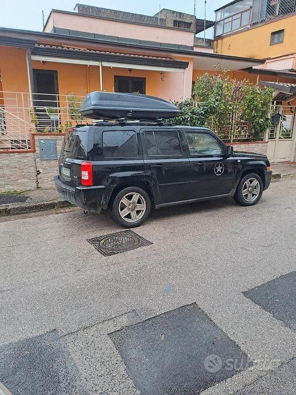 Usata Jeep Patriot 140 CV (102 kW) 2007 Nero SUV