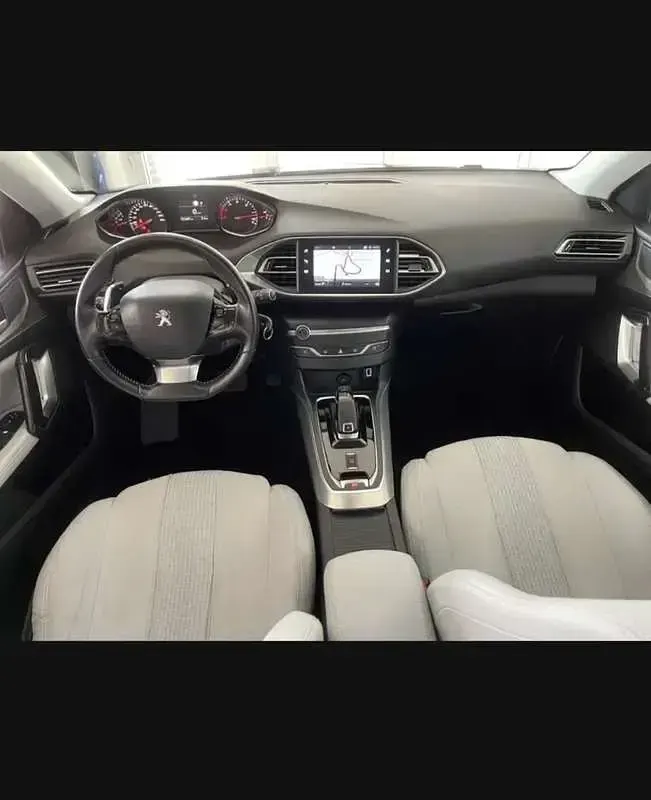 Usata Peugeot 308 SW Active 131 CV (96 kW) 2019 Station wagon