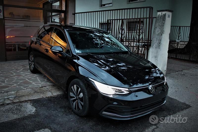 Usata VW Golf VIII Move 150 CV (110 kW) 2023 Nero Berlina
