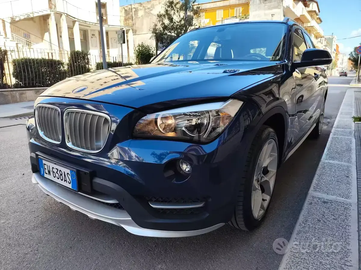 Usata BMW X1 xLine 143 CV (105 kW) 2014 Blu SUV