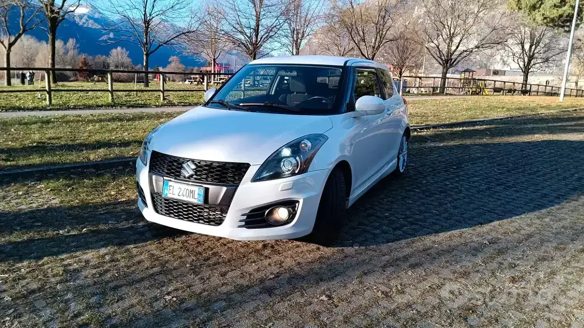 Usata Suzuki Swift Sport 136 CV (100 kW) 2012 Bianco Utilitaria