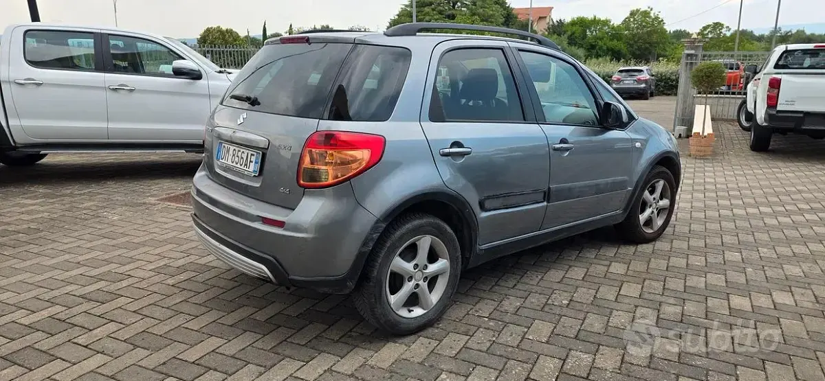 Usata Suzuki SX4 120 CV (88 kW) 2008 Grigio SUV