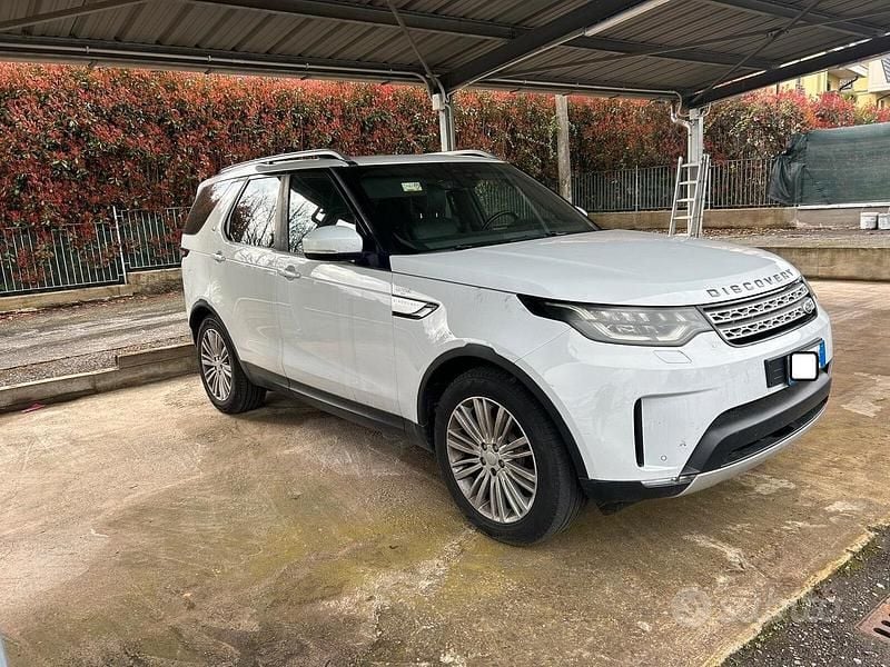 Usata Land Rover Discovery 5 HSE Luxury 241 CV (177 kW) 2017 Bianco SUV