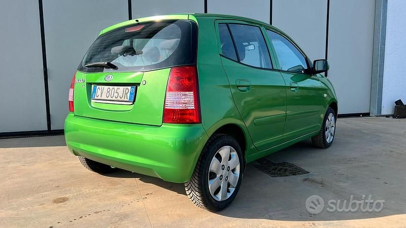 Usata Kia Picanto 2005 Utilitaria