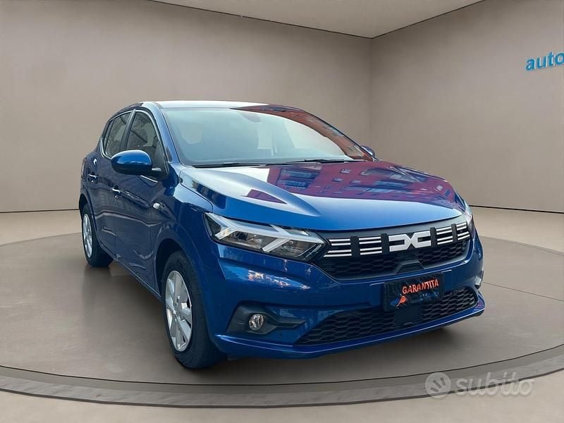 Usata Dacia Sandero 91 CV (66 kW) 2023 Blu/azzurro Berlina
