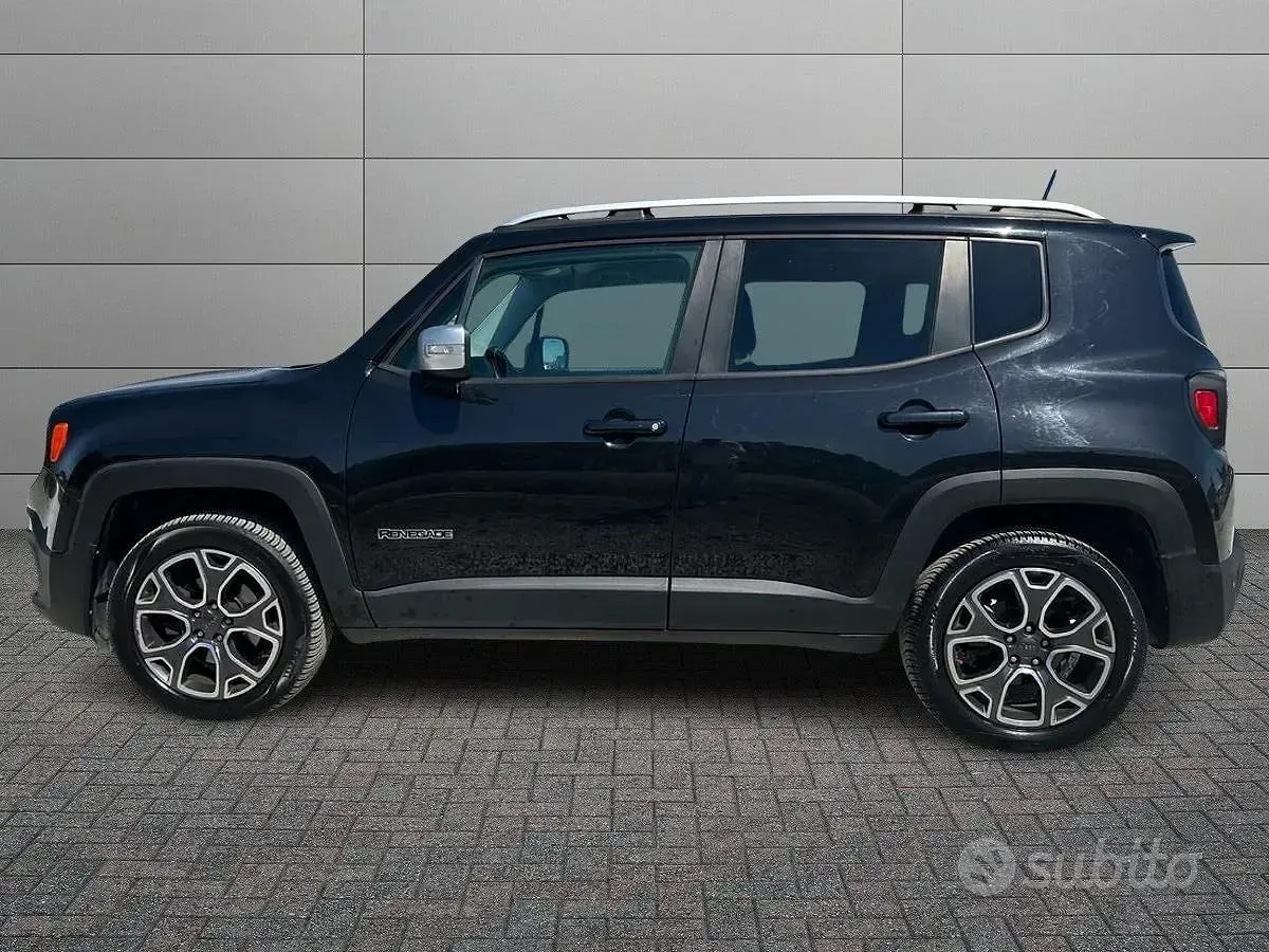 Usata Jeep Renegade Limited 140 CV (102 kW) 2016 Black met SUV