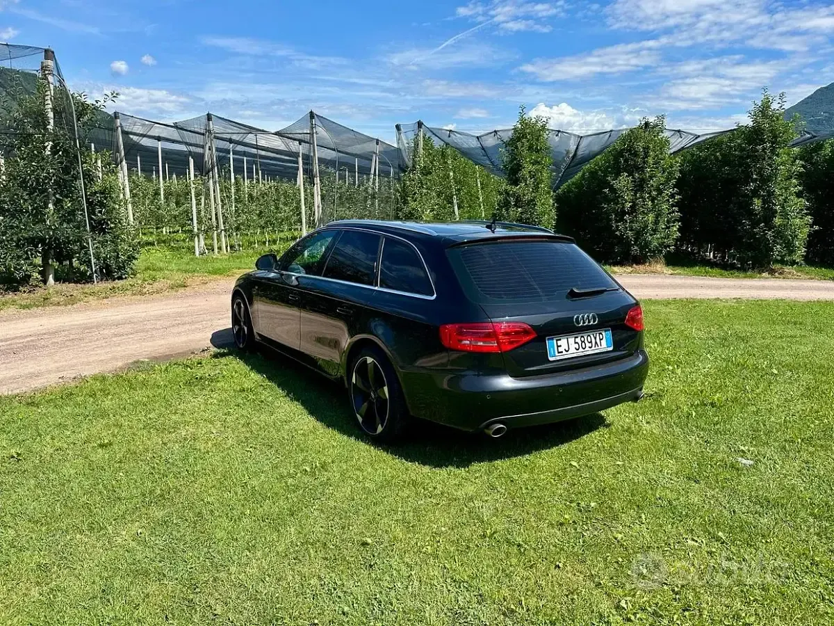 Usata Audi A4 239 CV (175 kW) 2008 Nero Station wagon