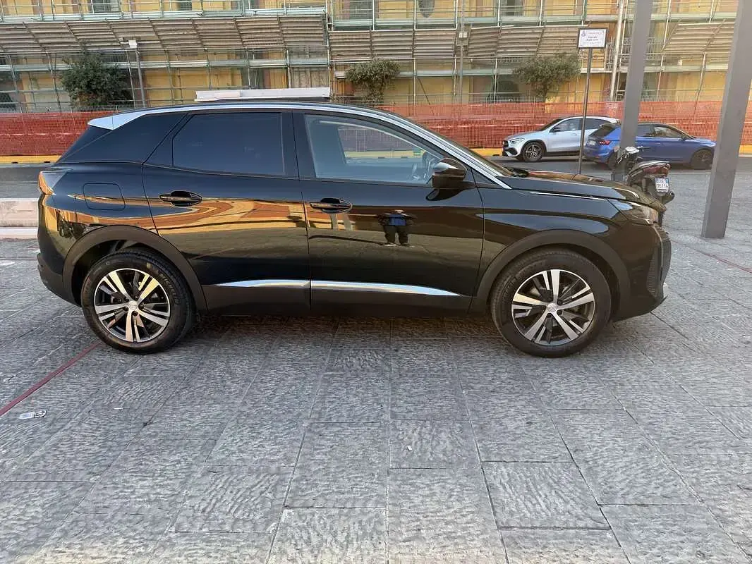 Usata Peugeot 3008 Allure 131 CV (96 kW) 2022 SUV