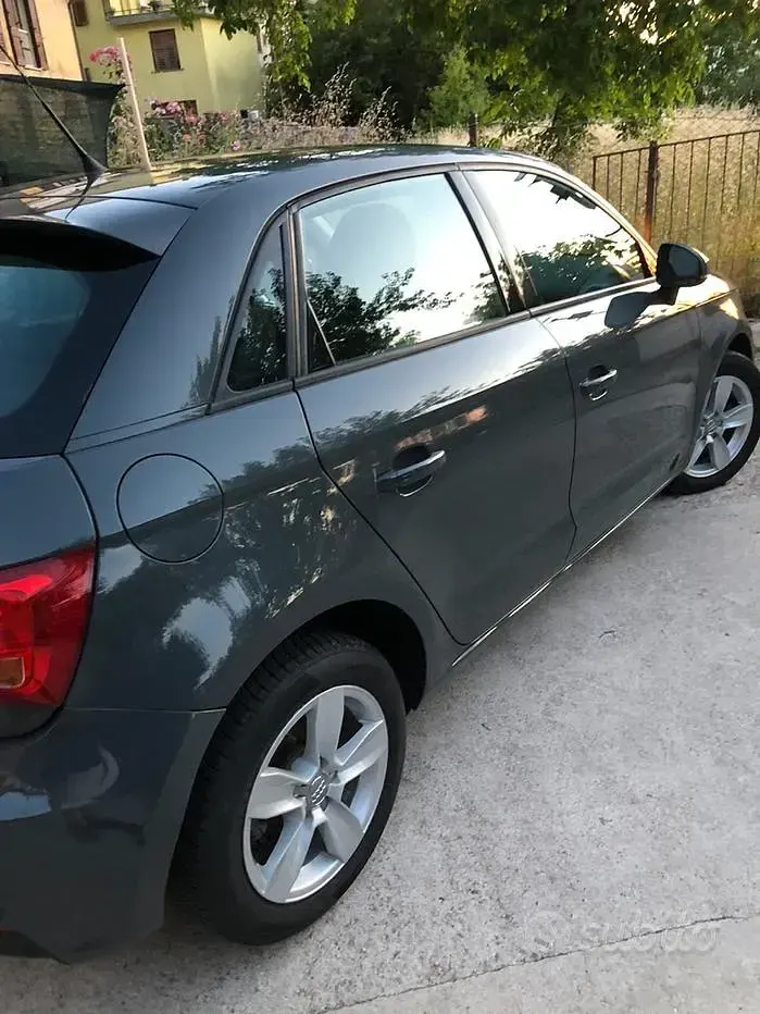 Usata Audi A1 82 CV (60 kW) 2018 Grigio Berlina