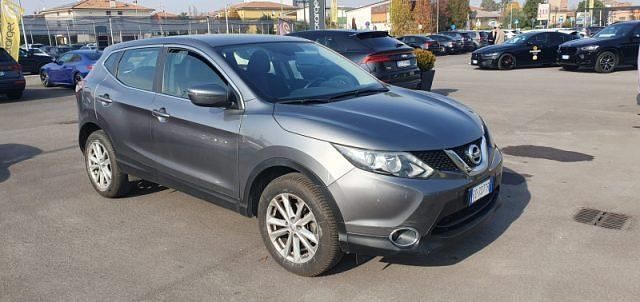 Usata Nissan Qashqai Acenta 2016 Grigio SUV