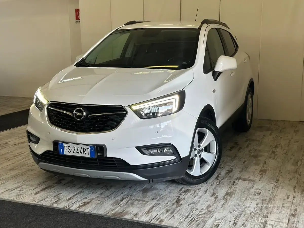 Usata Opel Mokka X Ultimate 120 CV (88 kW) 2018 Bianco SUV