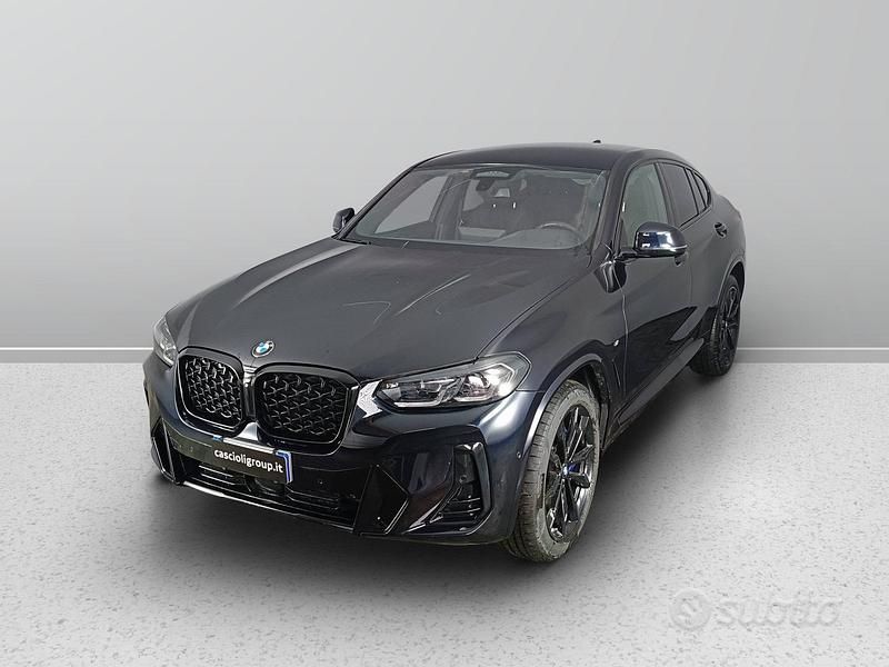 Nero Usata 2024 BMW X4 M Sport SUV | 58.900 € (Molto cara) - Immagine 1/4