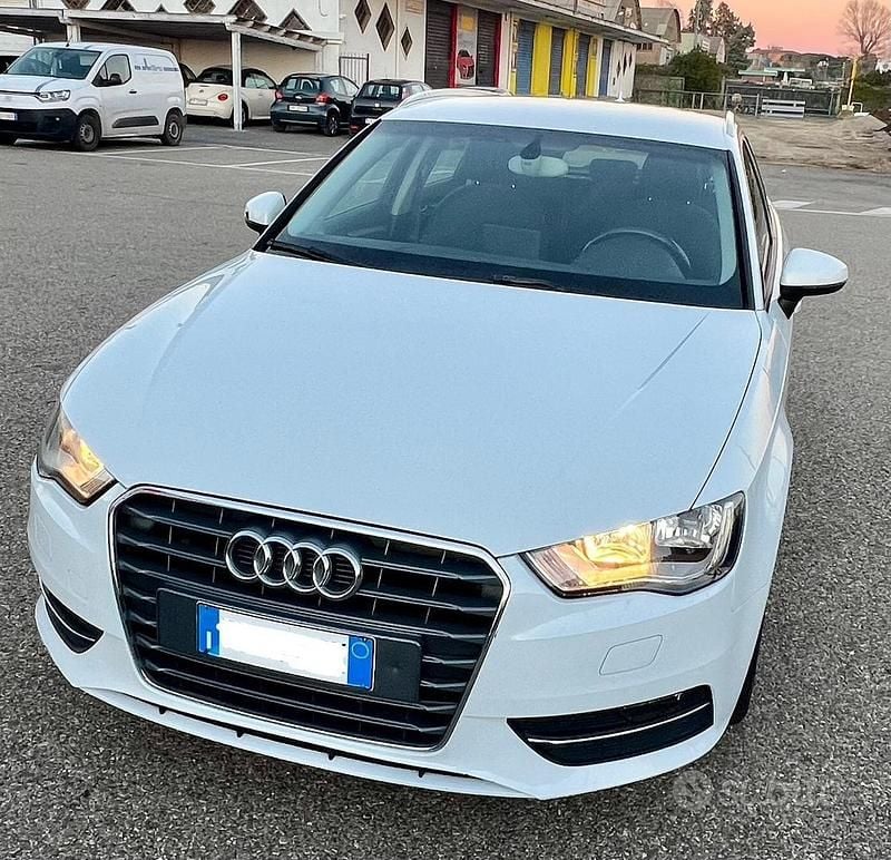 Usata Audi A3 Sportback Attraction 2016 Bianco Utilitaria