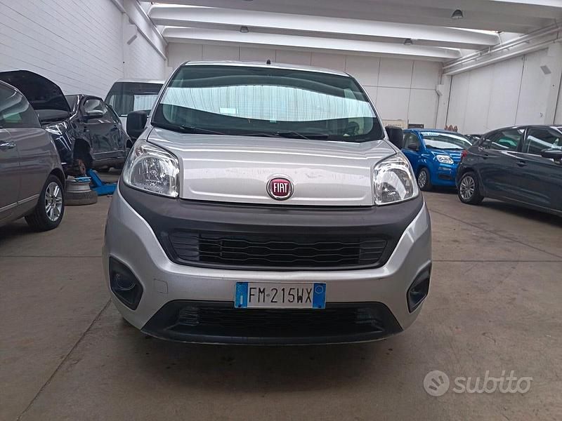 Usata Fiat Qubo Lounge 80 CV (58 kW) 2018 Grigio Monovolume