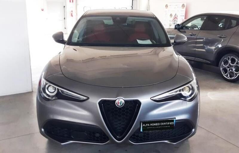 Usata Alfa Romeo Stelvio Sprint 190 CV (139 kW) 2020 Grigio SUV