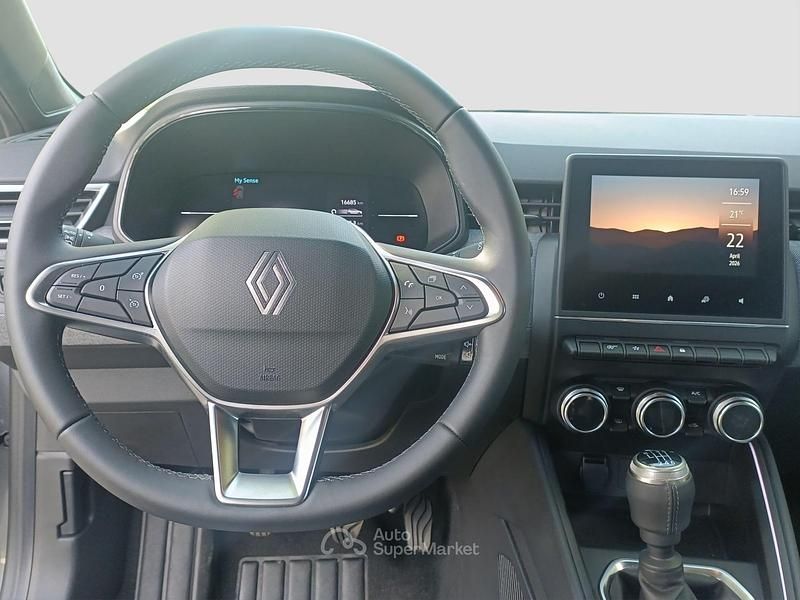 Usata Renault Clio V Techno 91 CV (66 kW) 2025 Gray Berlina