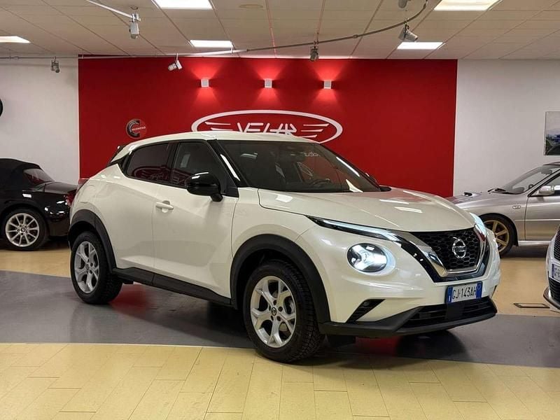 Bianco Usata 2022 Nissan Juke N-Connecta SUV | 17.990 € (Buon prezzo) - Immagine 1/4