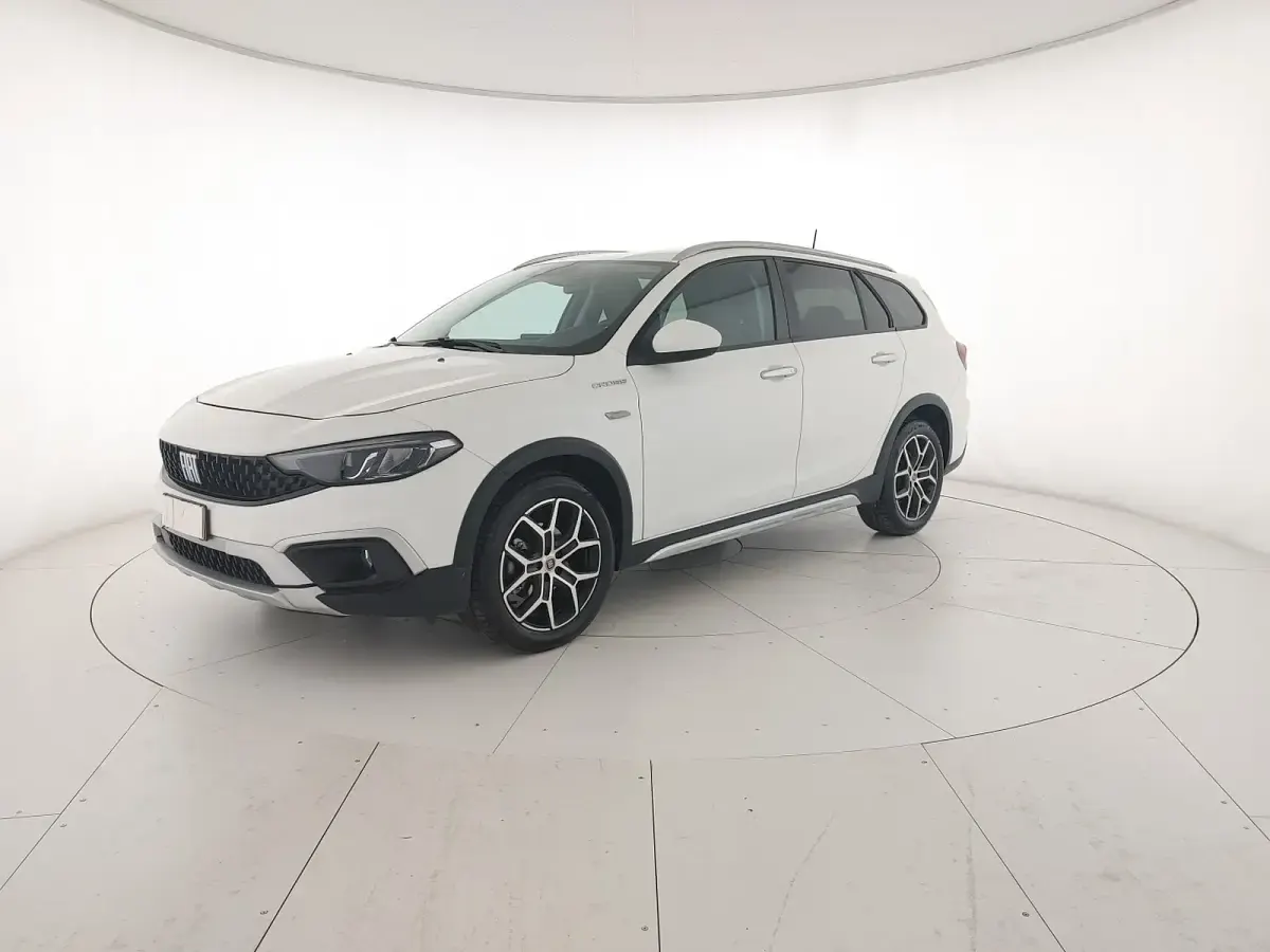 Usata Fiat Tipo Cross 131 CV (96 kW) 2023 Station wagon