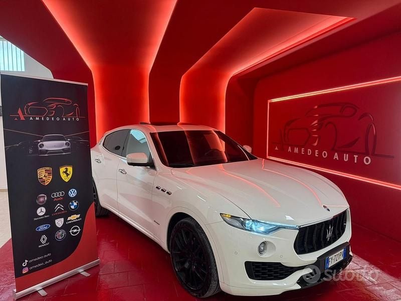 Usata Maserati Levante 275 CV (202 kW) 2019 Bianco SUV