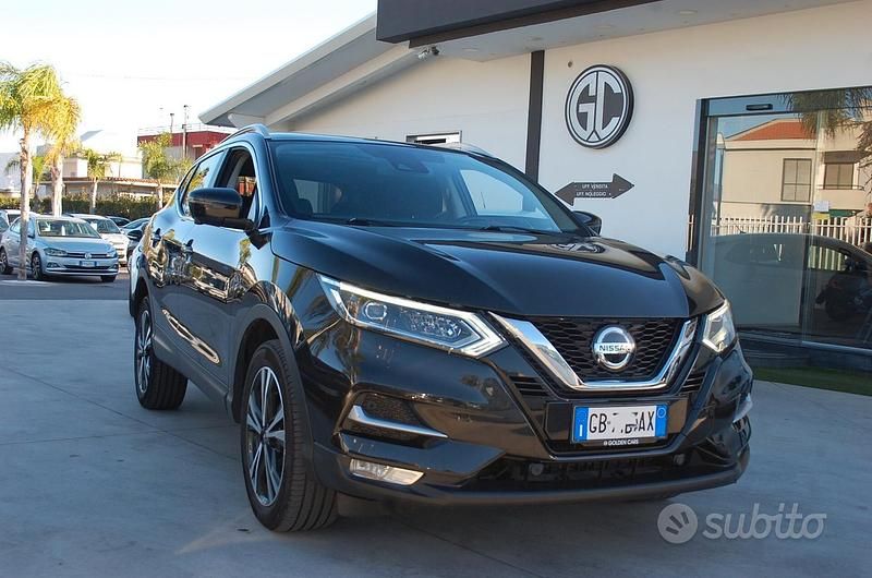 Nero Usata 2020 Nissan Qashqai N-Connecta SUV | 14.990 € (Buon prezzo) - Immagine 1/4