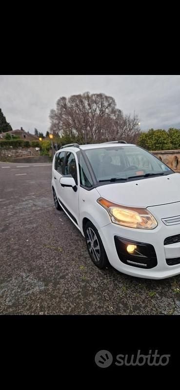 Begagnad Citroën C3 95 HK (69 kW) 2013 Vit Minibuss