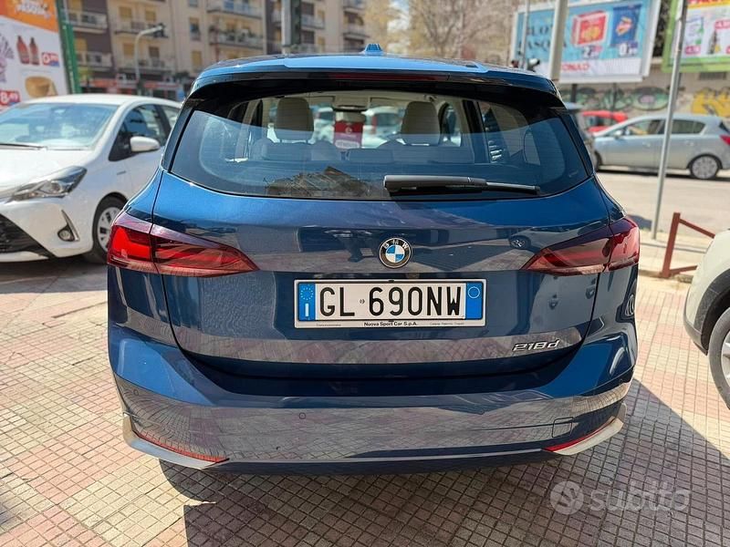 Usata BMW 218 150 CV (110 kW) 2023 Blu Station wagon