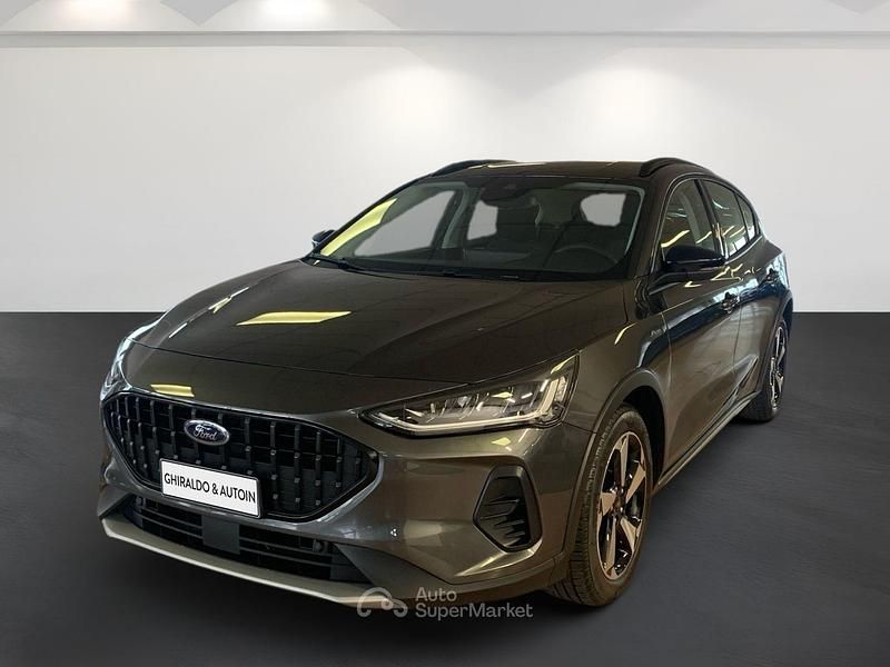 Usata Ford Focus Active 125 CV (91 kW) 2022 Grigio SUV