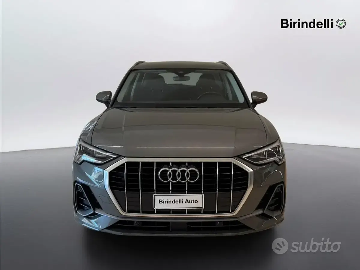Usata Audi Q3 S-Line 150 CV (110 kW) 2024 Grigio SUV