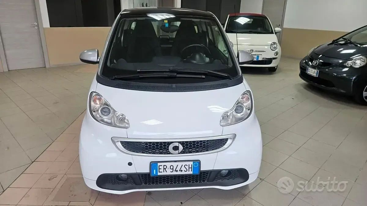 Usata Smart ForTwo Coupé Passion 54 CV (39 kW) 2013 Bianco Coupé