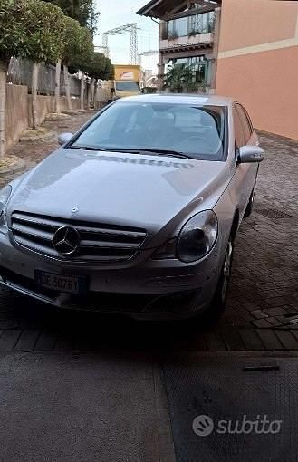 Usata Mercedes 320 2007 Grigio SUV