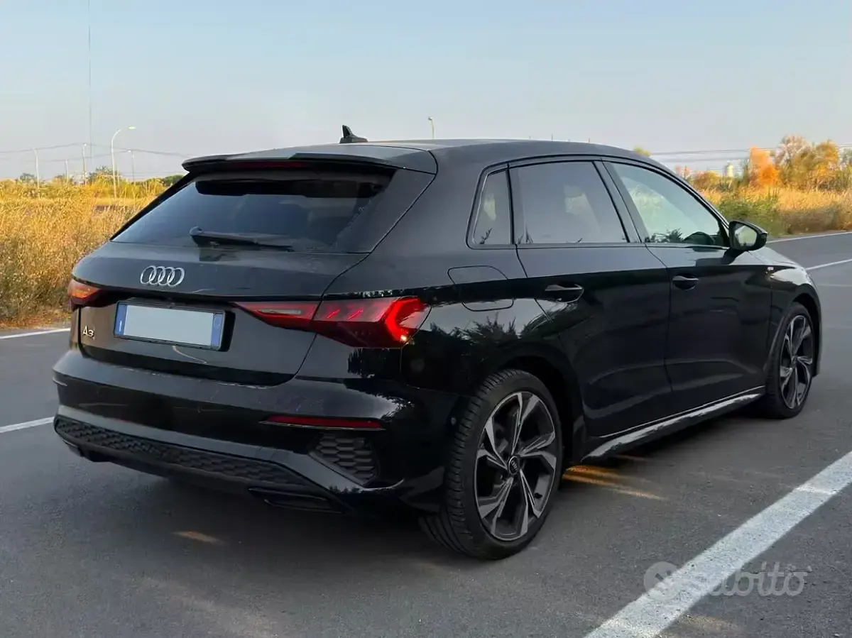 Usata Audi A3 S-Line 150 CV (110 kW) 2022 Nero Berlina