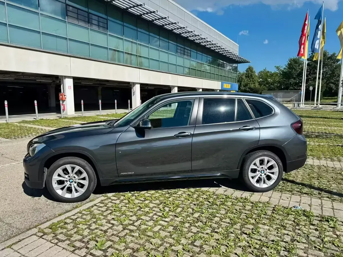 Usata BMW X1 143 CV (105 kW) 2013 Grigio SUV