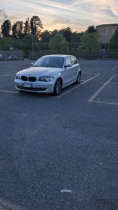 Usado BMW 116 122 HP (89 kW) 2009 Citadino