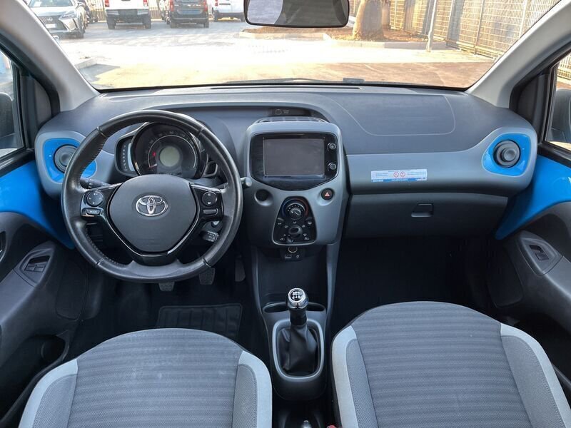 Usato 2020 Toyota Aygo 1.0 Benzin 53 CV (12.600 €)